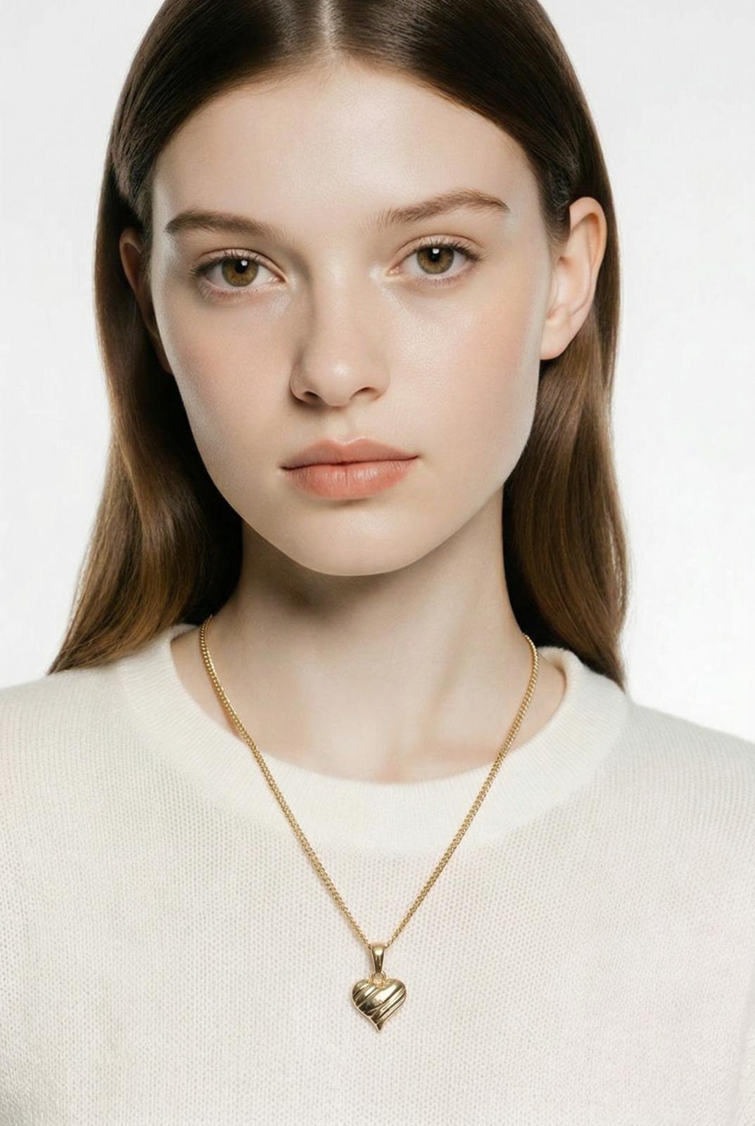 Plain Heart Pendant